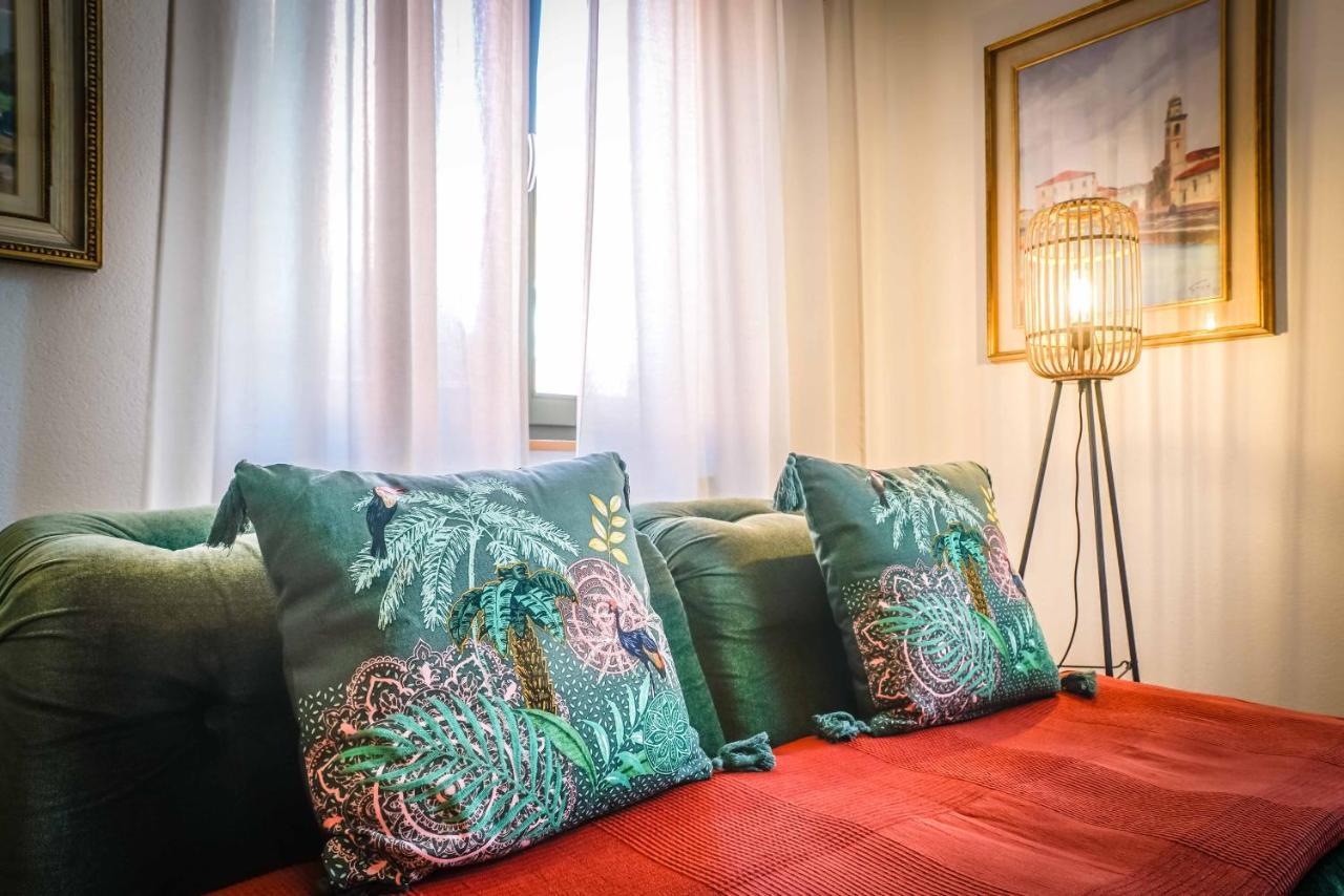 Besighomes Apartment Olive Besigheim Bagian luar foto