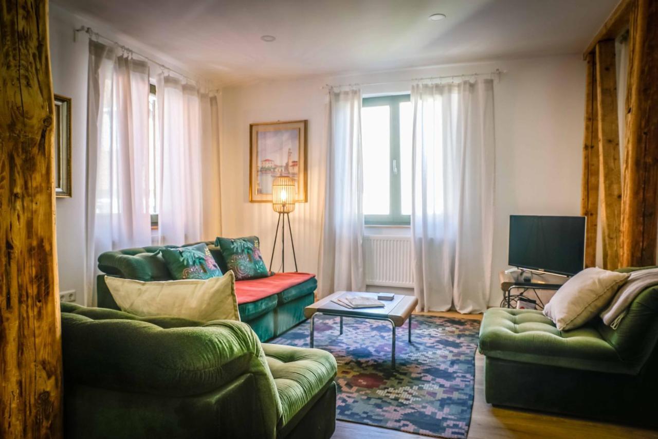 Besighomes Apartment Olive Besigheim Bagian luar foto