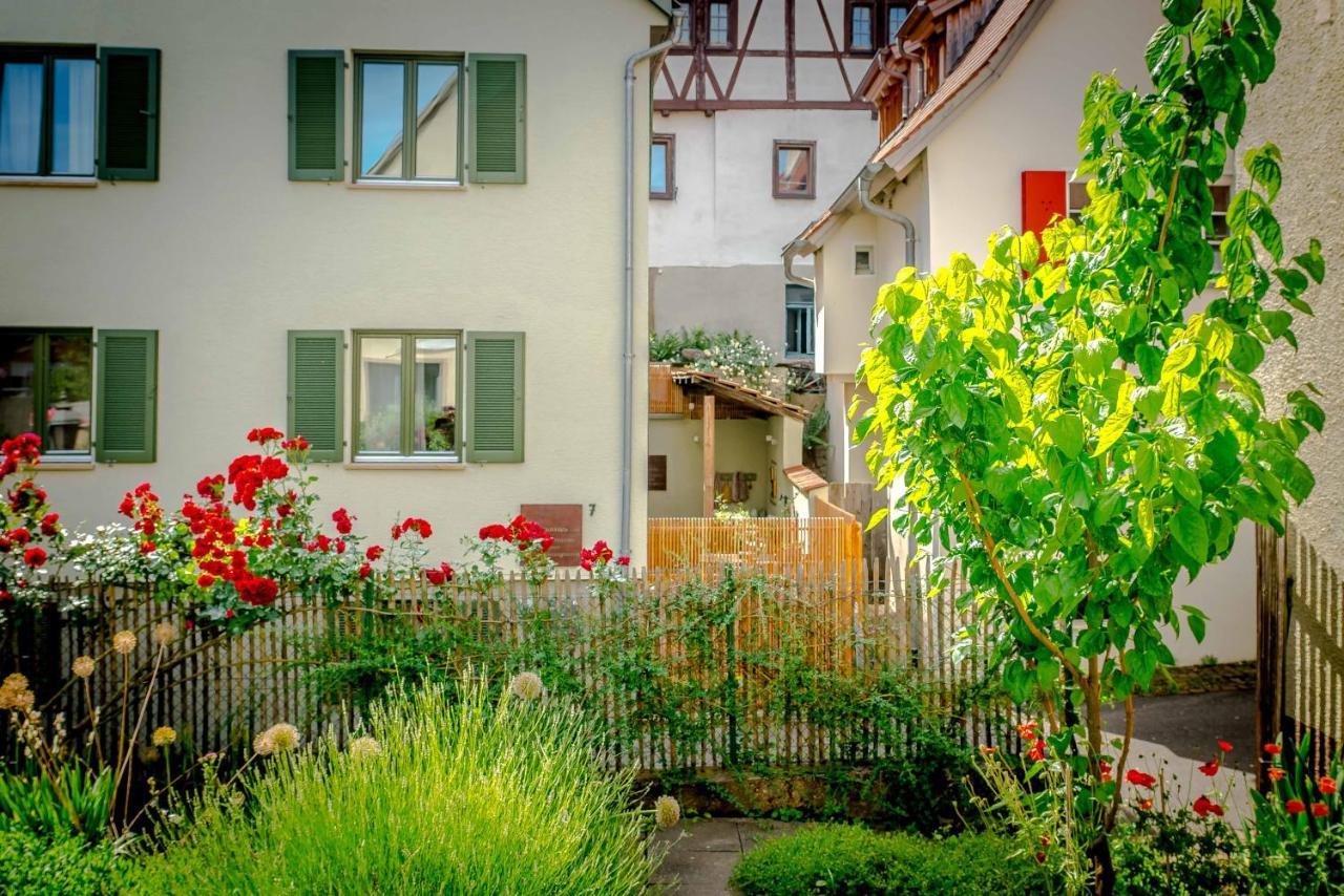 Besighomes Apartment Olive Besigheim Bagian luar foto