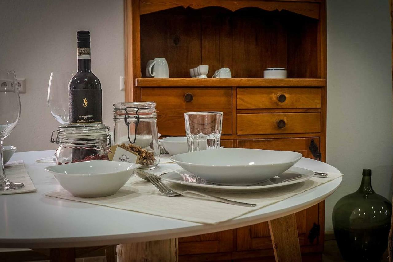 Besighomes Apartment Olive Besigheim Bagian luar foto